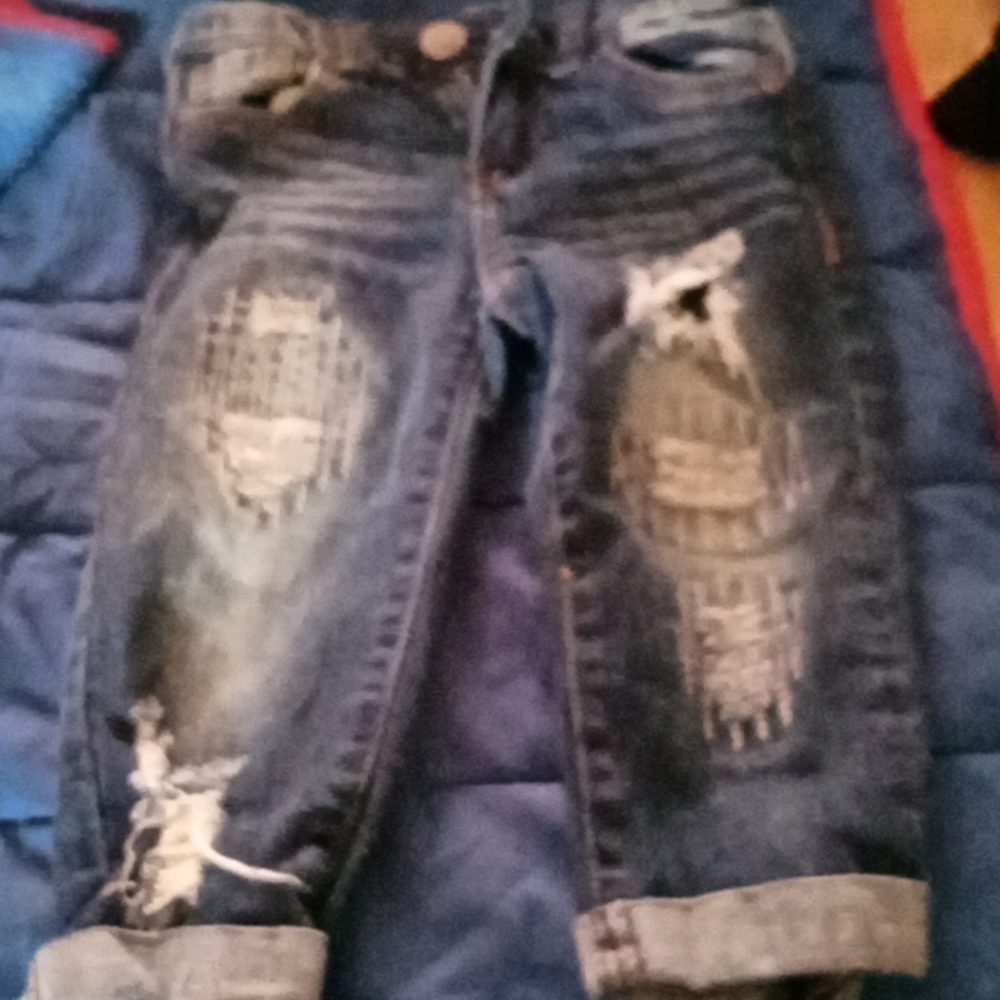 V.I.P distressed jeans
